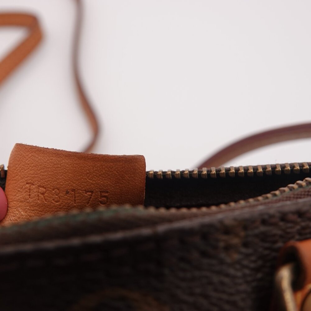 Louis Vuitton Monogram Nano Speedy - Picture 15 of 15
